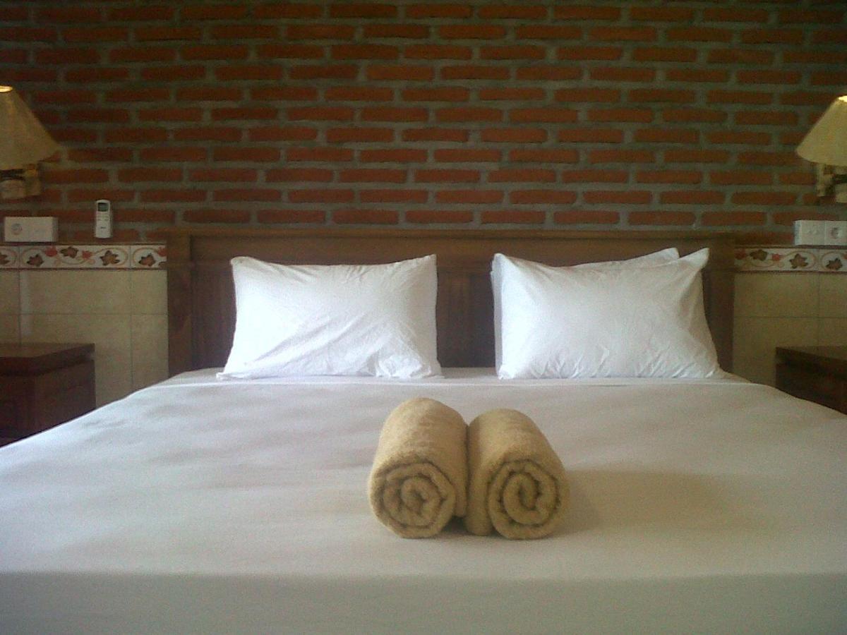 Eliska Sari Bungalows Sumberkima Pemuteran  Ngoại thất bức ảnh